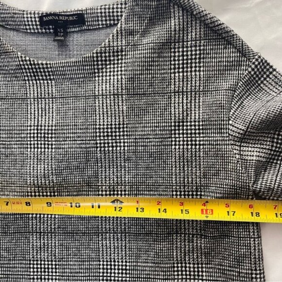 Banana Republic Glen Plaid Stretch Boxy Top Black White XS - Picture 5 of 6